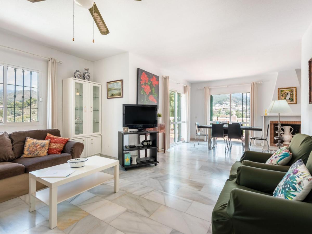Villa Romeral By Interhome Нерха Экстерьер фото